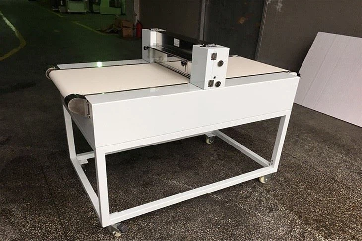 Sponge Cake Horizontal Slicing Machine