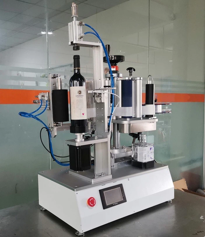 Round Flat Bottle Labeler Machine